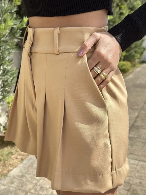 Mini Short Saia Plissada Camy